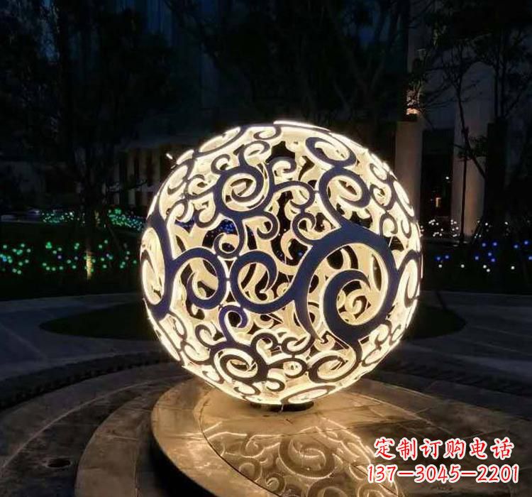 贵州不锈钢镂空球喷泉雕塑艺术性的水景装饰