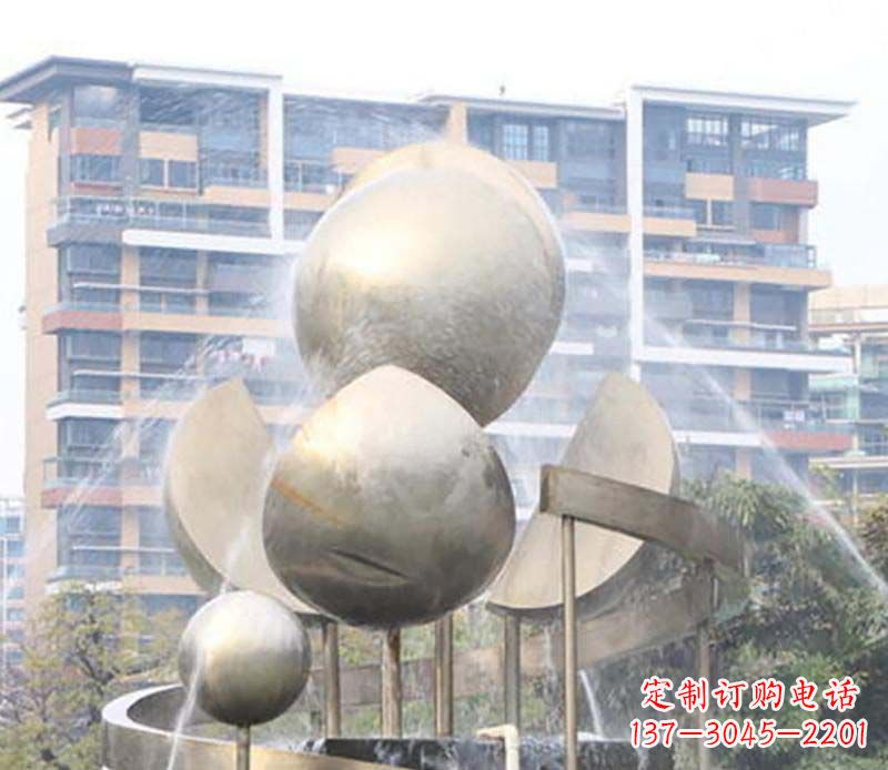 贵州不锈钢喷泉雕塑美丽与自然的完美结合