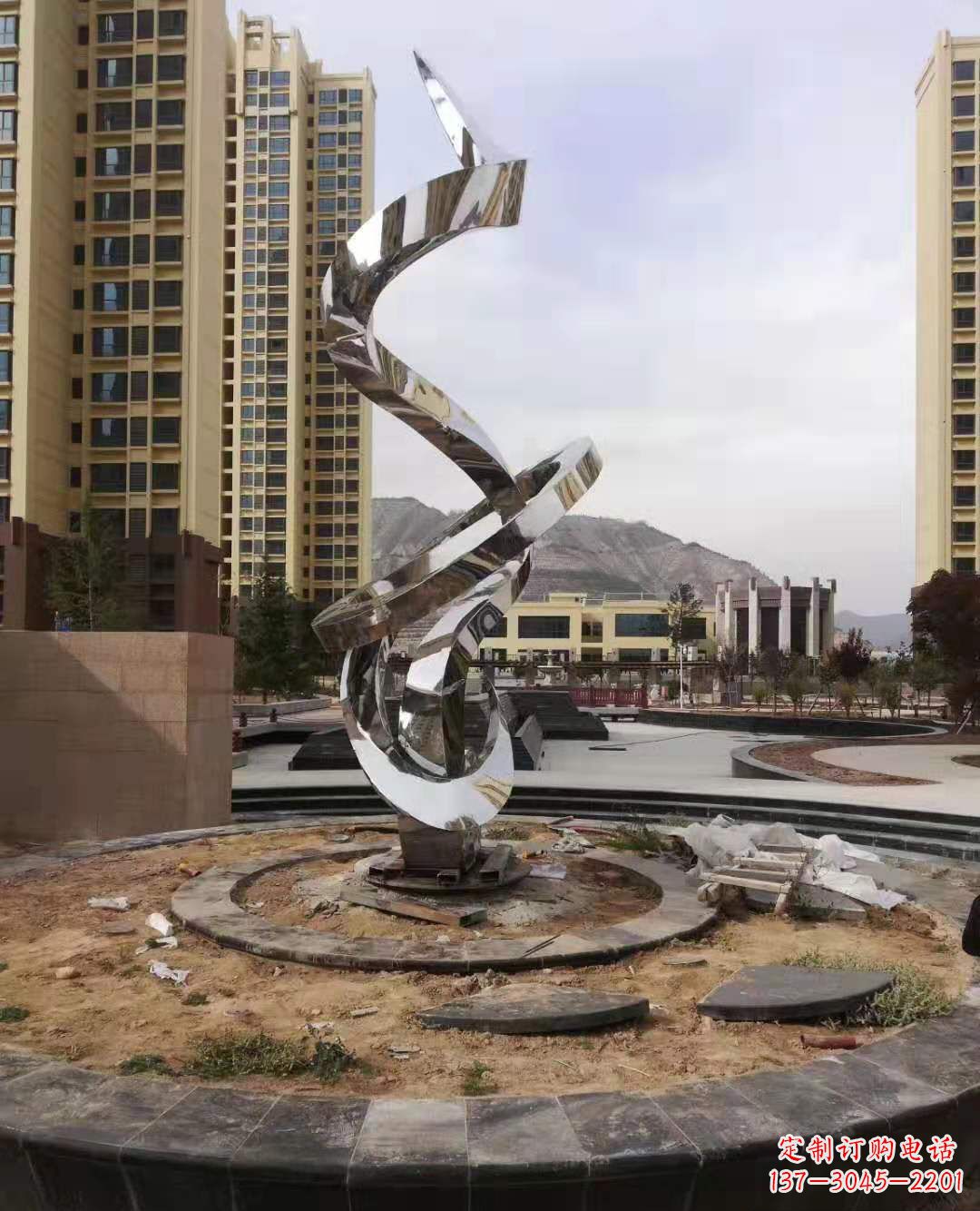 贵州飘带雕塑美化城市空间的艺术