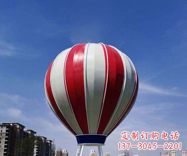 贵州不锈钢热气球雕塑给景观增添精彩
