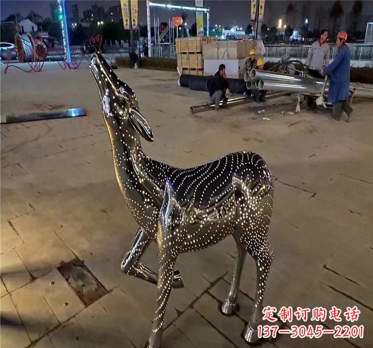 贵州时尚优雅的不锈钢小鹿雕塑