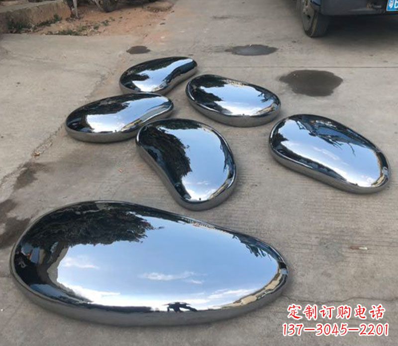 贵州水滴雕塑——不锈钢的精美之作
