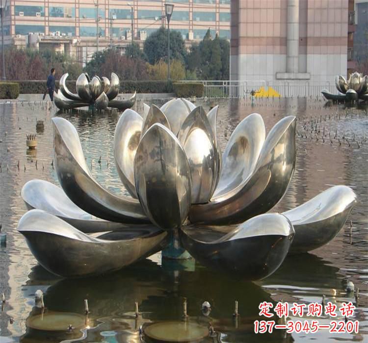 贵州不锈钢水景荷花雕塑质朴之美