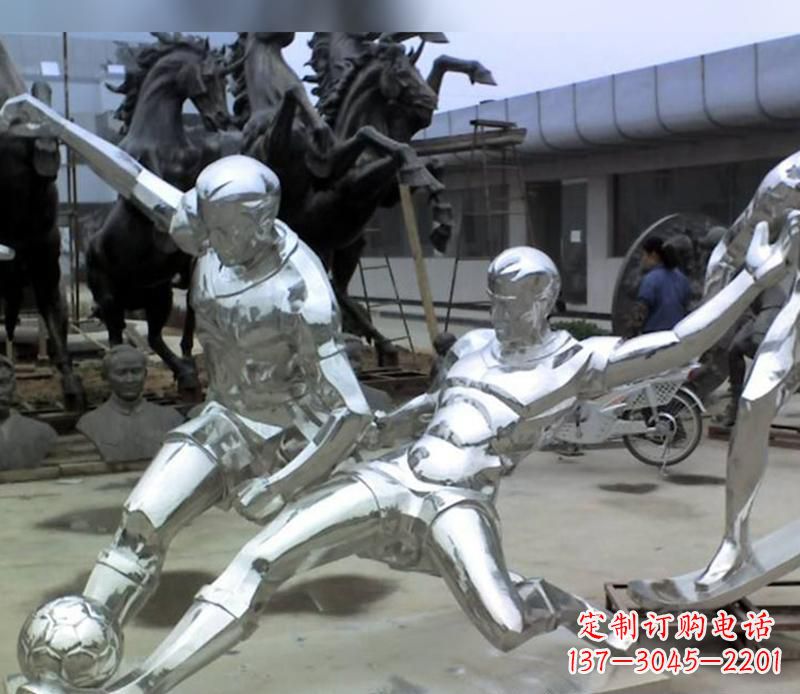 贵州足球运动雕塑