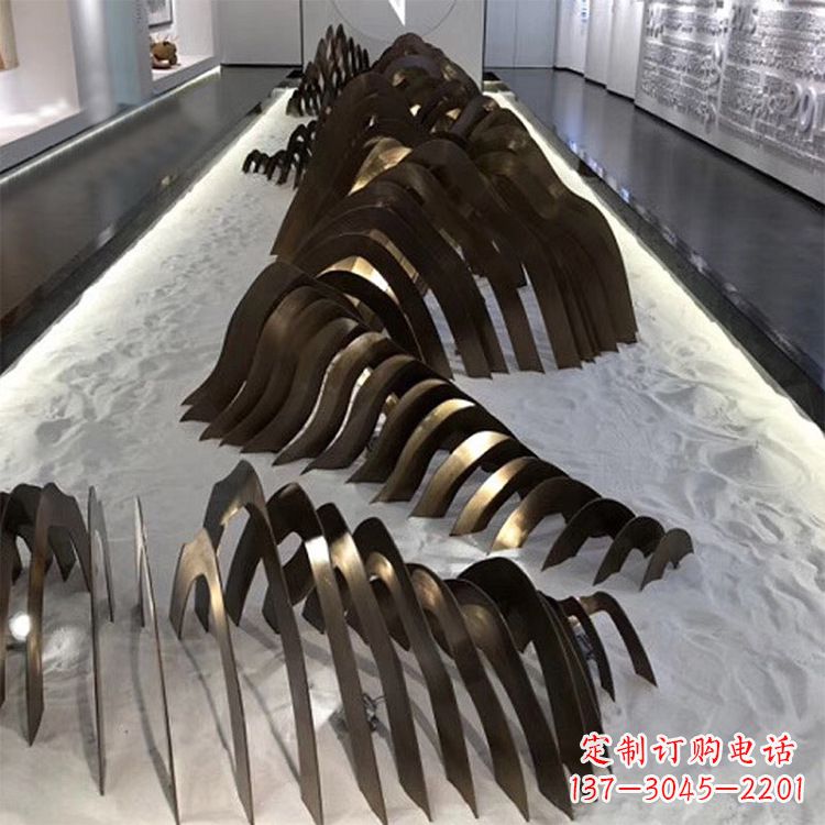 贵州不锈钢铁艺假山雕塑让自然风景回归
