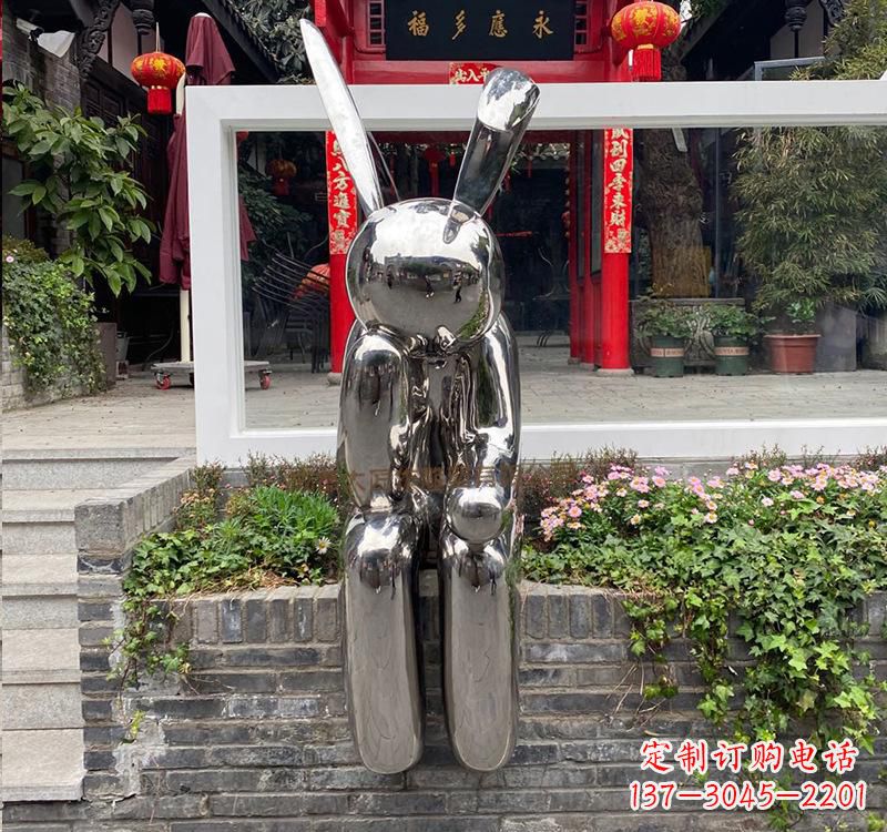 贵州不锈钢兔子雕塑精美的艺术作品