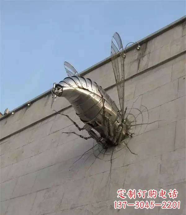 贵州美丽的不锈钢无头动物雕塑