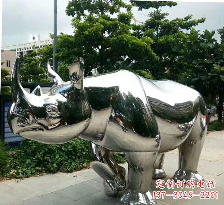 贵州不锈钢犀牛雕塑传承自然之美