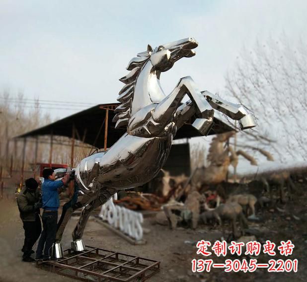 贵州不锈钢现代动物马雕塑