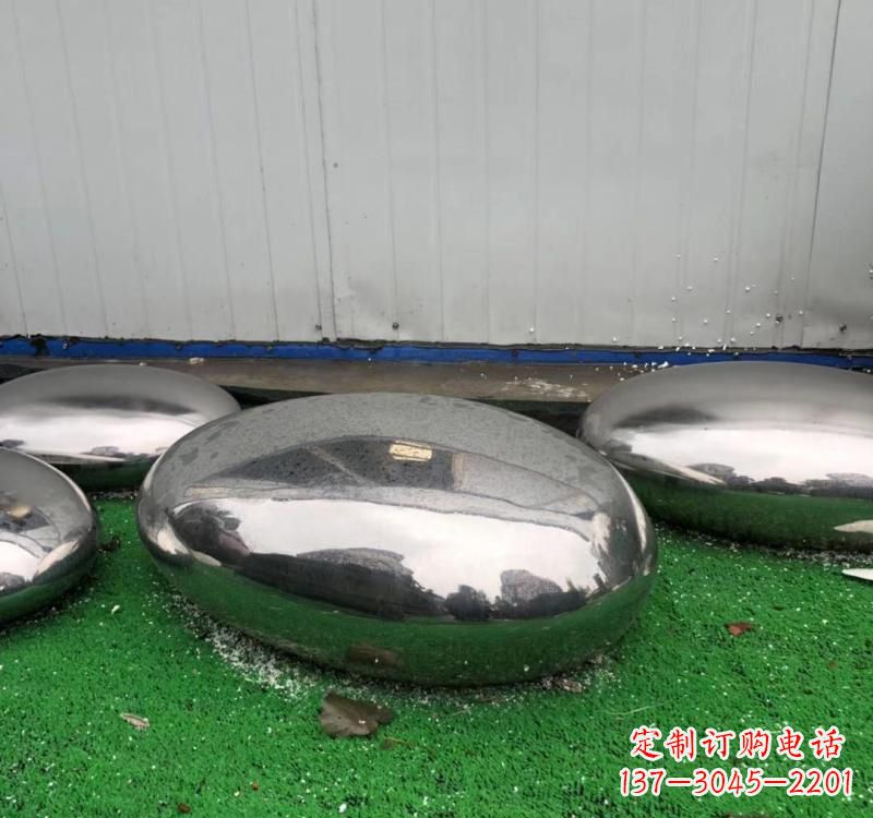 贵州不锈钢现代艺术鹅卵石雕塑