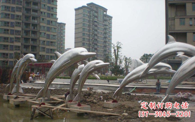 贵州海豚雕塑——欣赏不锈钢小区的精美绝伦