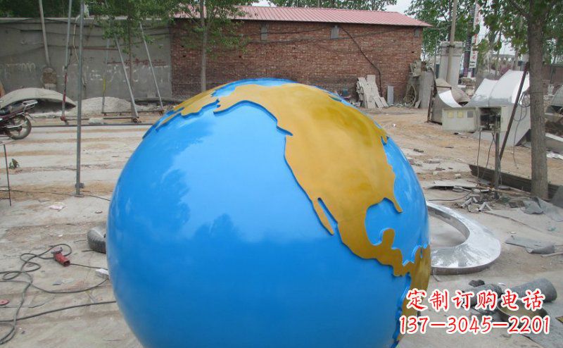贵州不锈钢校园地球雕塑象征着全球友好