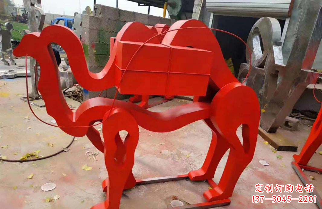 贵州不锈钢艺术骆驼雕塑——雕塑精美的艺术之作
