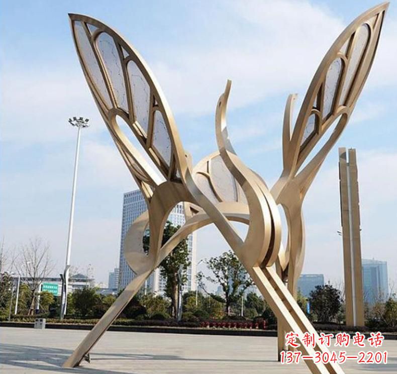 贵州不锈钢园林仙鹤雕塑传承传统艺术精髓