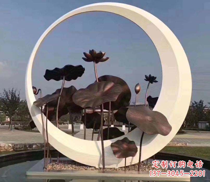 贵州环绕荷香不锈钢圆环雕塑