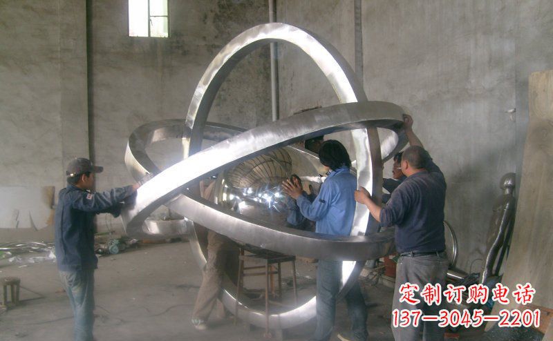 贵州不锈钢圆环雕塑——艺术之美