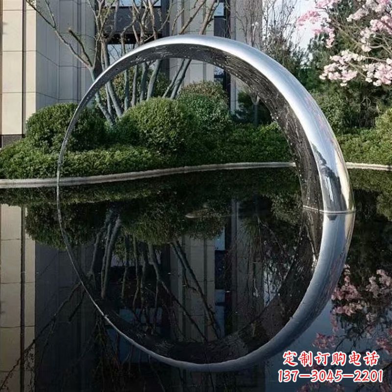 贵州不锈钢月亮雕塑璀璨照亮夜空