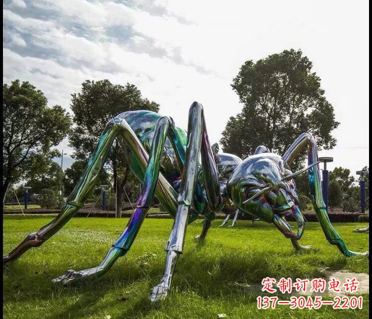 贵州超级英雄蜘蛛侠雕塑