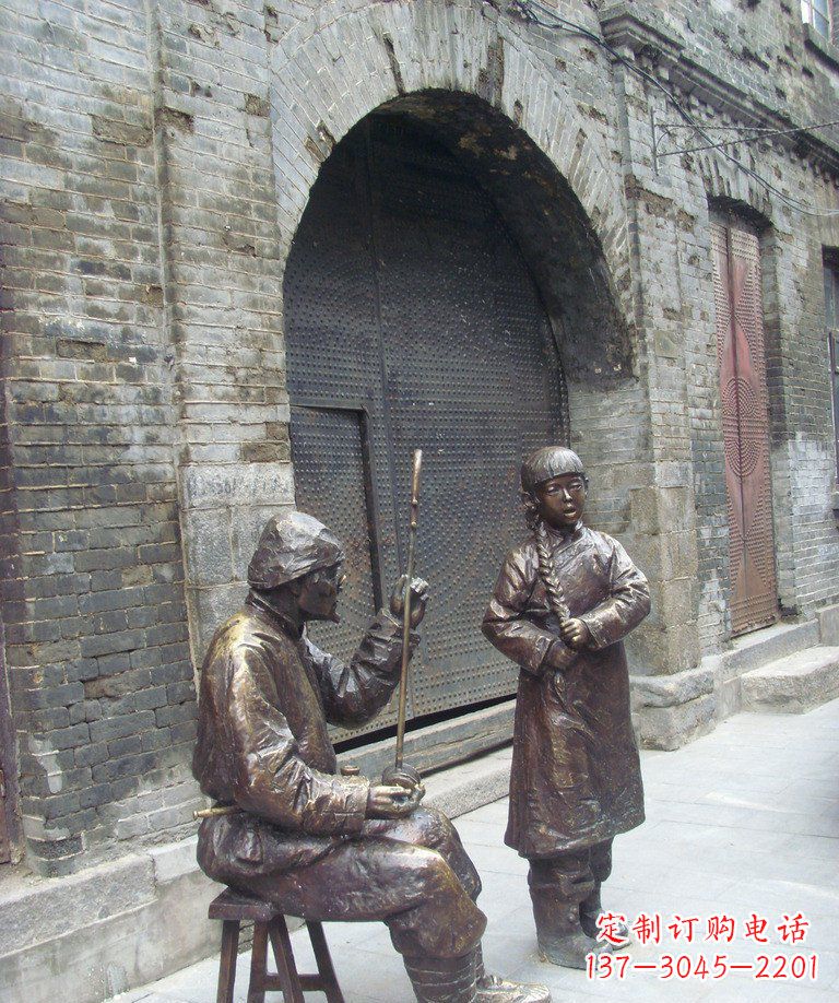 贵州二胡铜雕艺术形式的精髓
