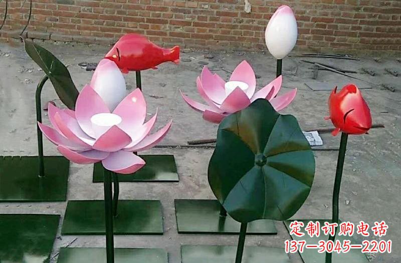 贵州彩色不锈钢鲤鱼雕塑传承古典文化的艺术之作