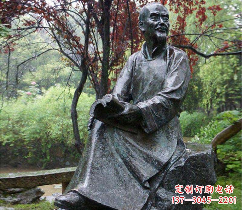 贵州纪念古代名人的雕塑