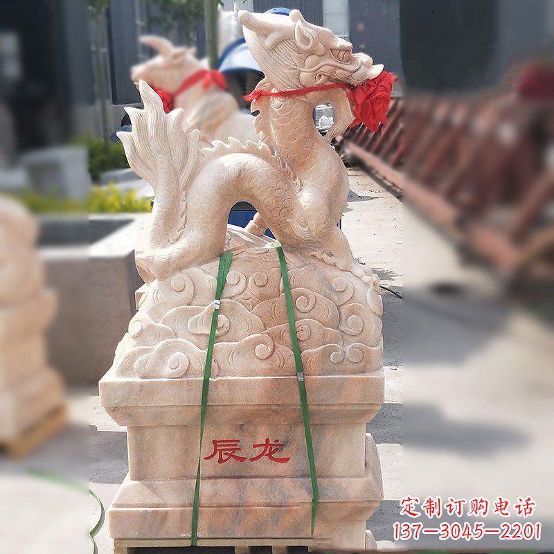 贵州龙雕塑融合古典与现代