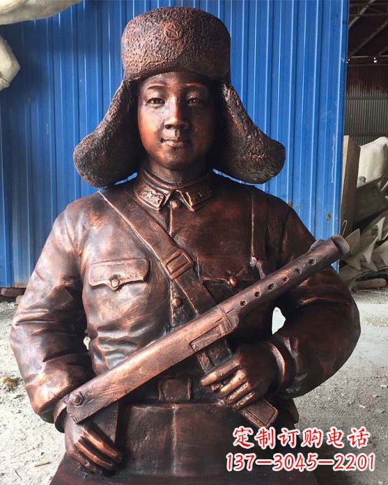 贵州雷锋雕塑象征着无私奉献的力量