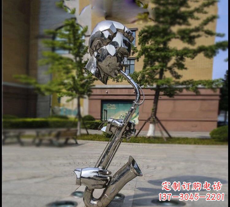 贵州不锈钢萨克斯雕塑——展示音乐家的精神