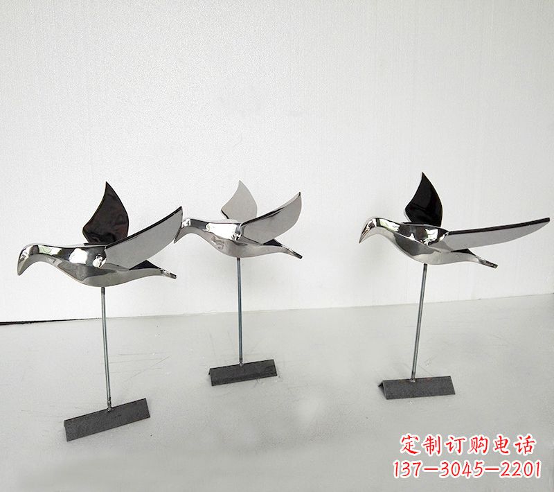 贵州优雅的鸽子雕塑——不锈钢插件公园的精美装饰