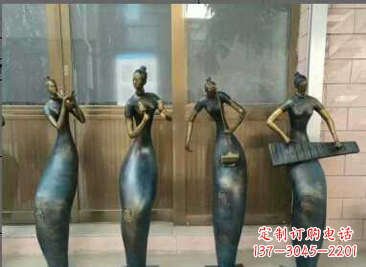 贵州抽象女孩演奏乐器铜雕