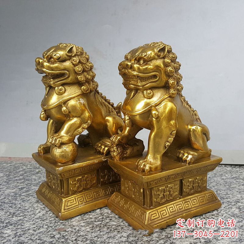 贵州纯铜狮子雕塑,象征着中国历史文化