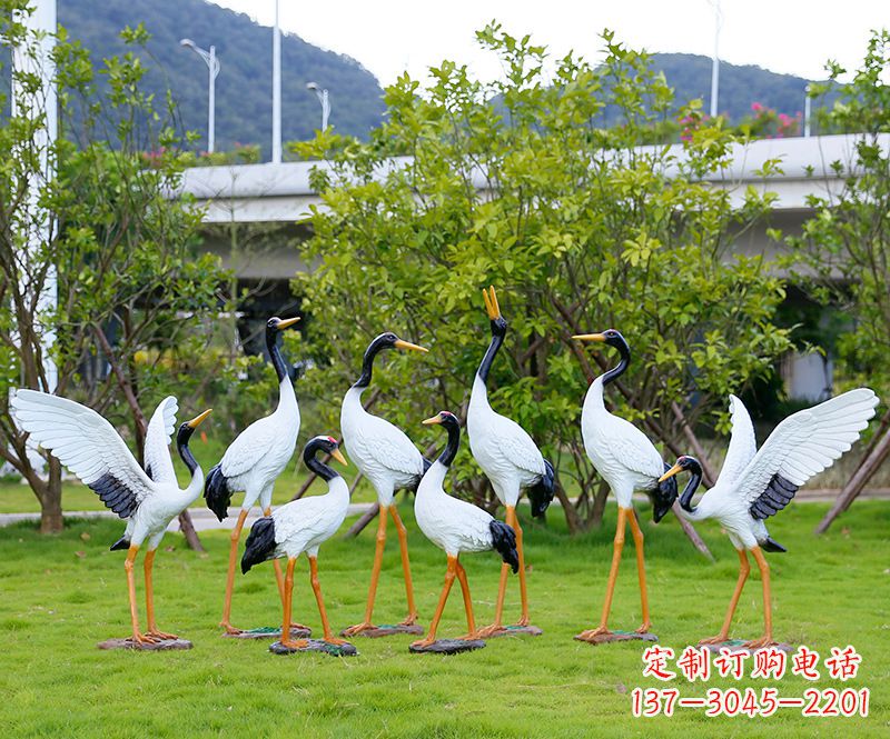 贵州仙鹤雕塑传承中国文化精髓