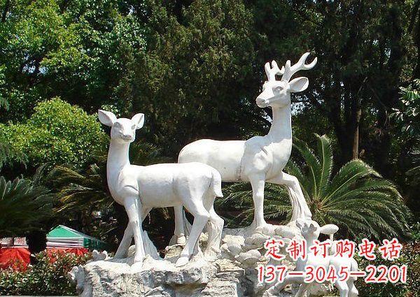 贵州雕塑艺术——大理石公园小鹿石雕