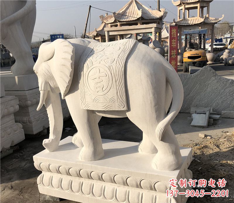 贵州大理石卷鼻如意大象雕塑