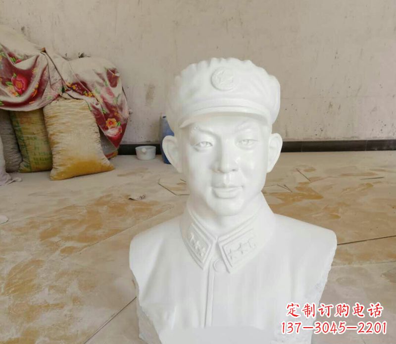 贵州中领雕塑精美雷锋雕塑