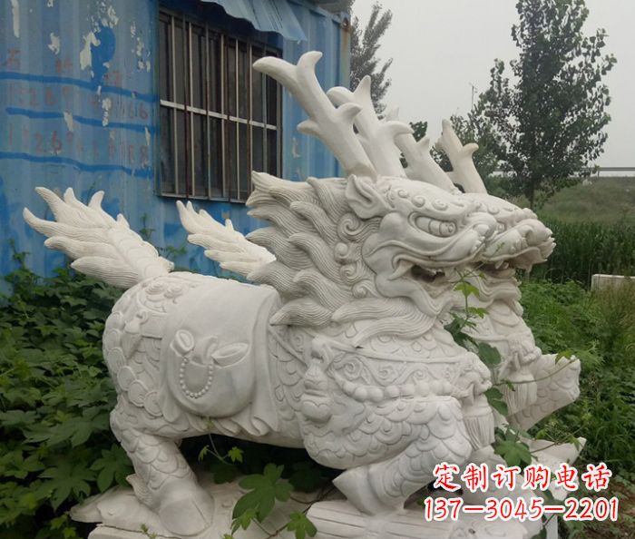 贵州精美的大理石麒麟雕塑