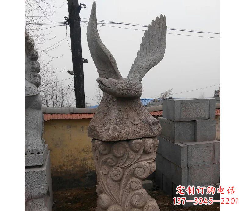 贵州绚丽振翅的大理石雄鹰雕塑