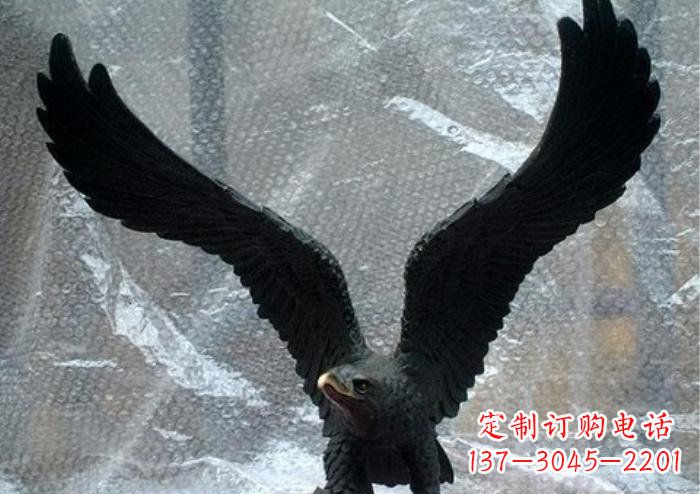 贵州大鹏展翅玻璃钢老鹰雕塑
