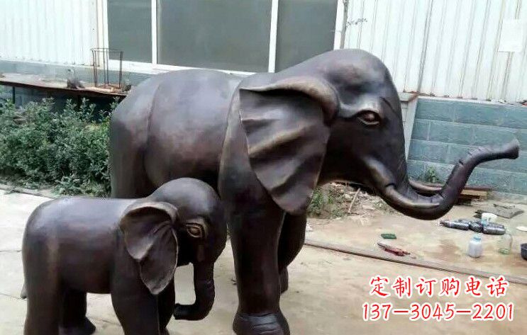 贵州大象母子铜雕塑