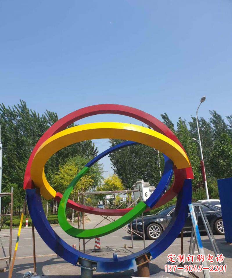 贵州大型不锈钢广场圆环景观雕塑