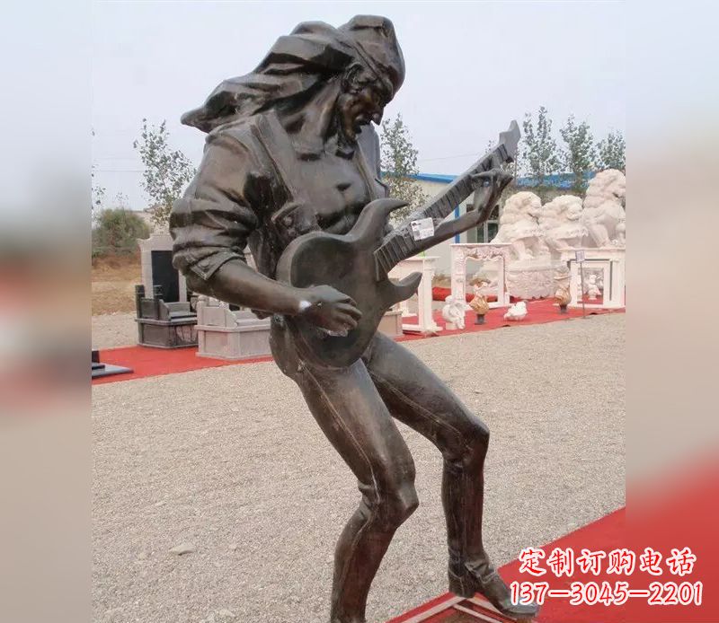 贵州弹吉他广场小品人物铜雕