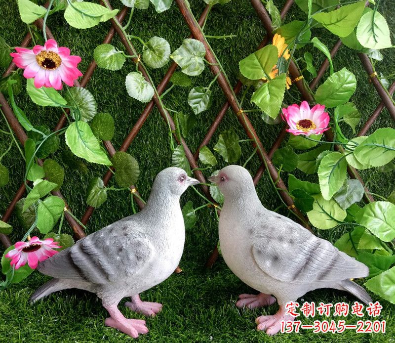贵州传递和平与美好的和平鸽雕塑