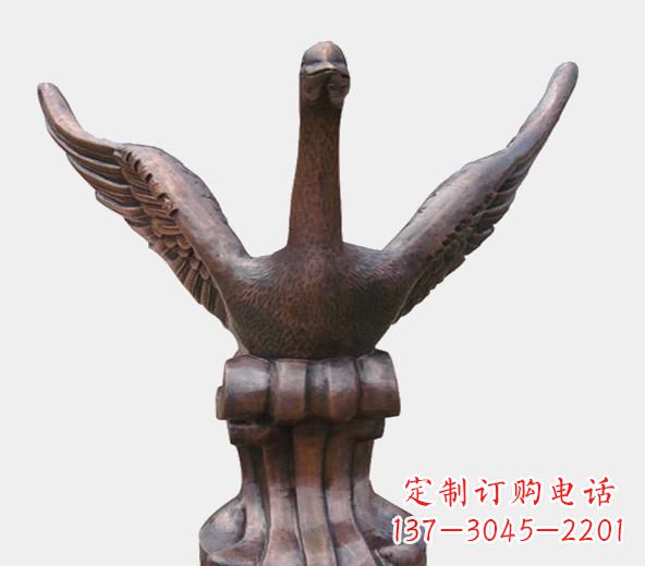 贵州锻铜天鹅雕塑