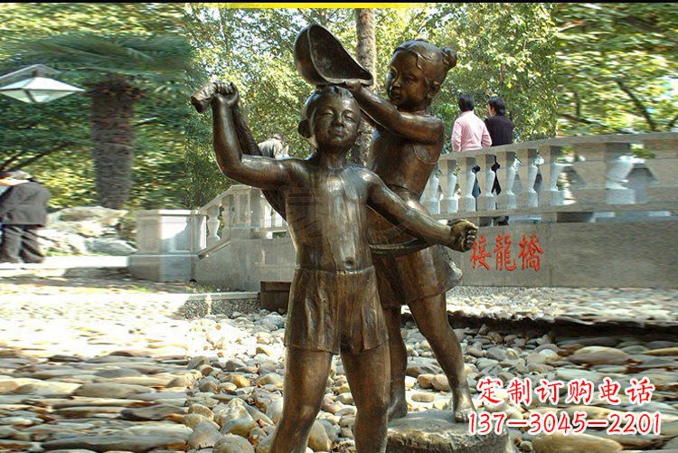 贵州优雅可爱的儿童雕塑