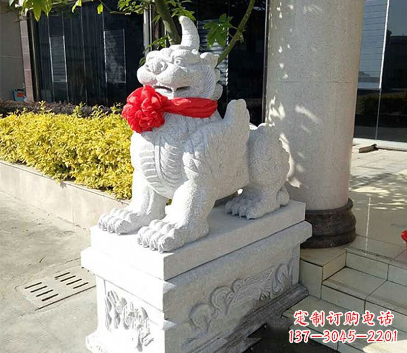 贵州法院独角兽雕塑