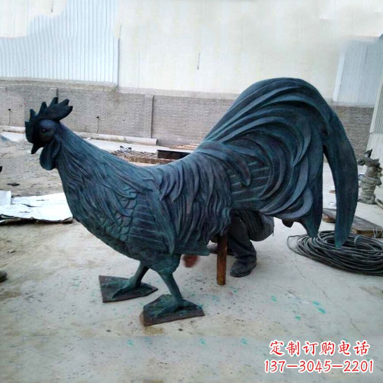 贵州古典铜雕公鸡