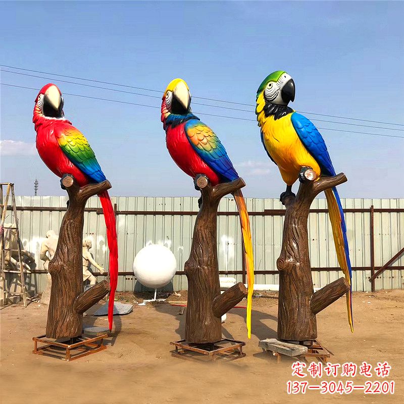 贵州玻璃钢鹦鹉雕塑