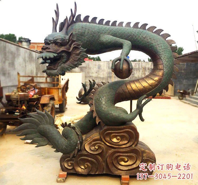 贵州精致铜雕飞龙珠
