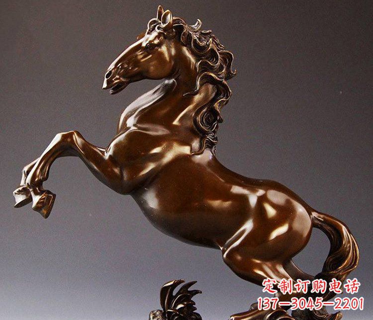 贵州青铜马头雕塑