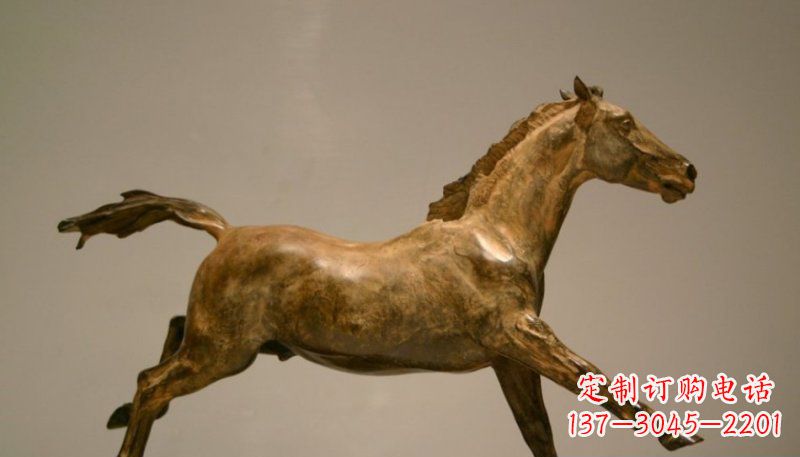 贵州公园奔跑的马动物铜雕 (2)